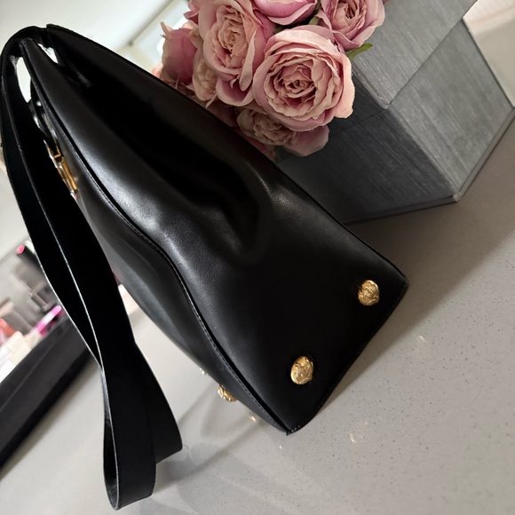 Salvatore Ferragamo vintage leather high heel stud hardware shoulder bag - Picture 10 of 14